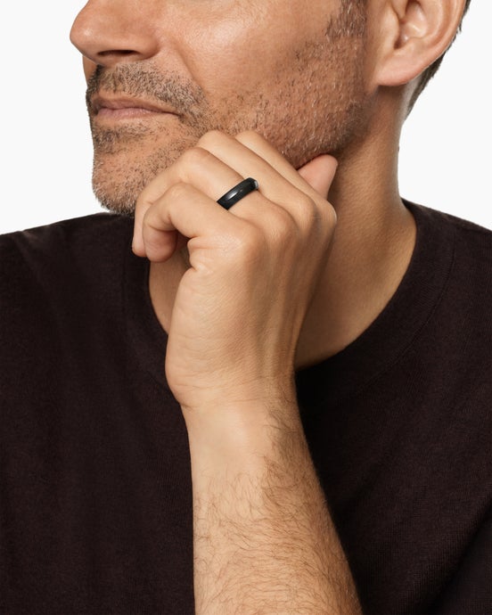 Knife Edge Band Ring in Black Titanium, 6mm