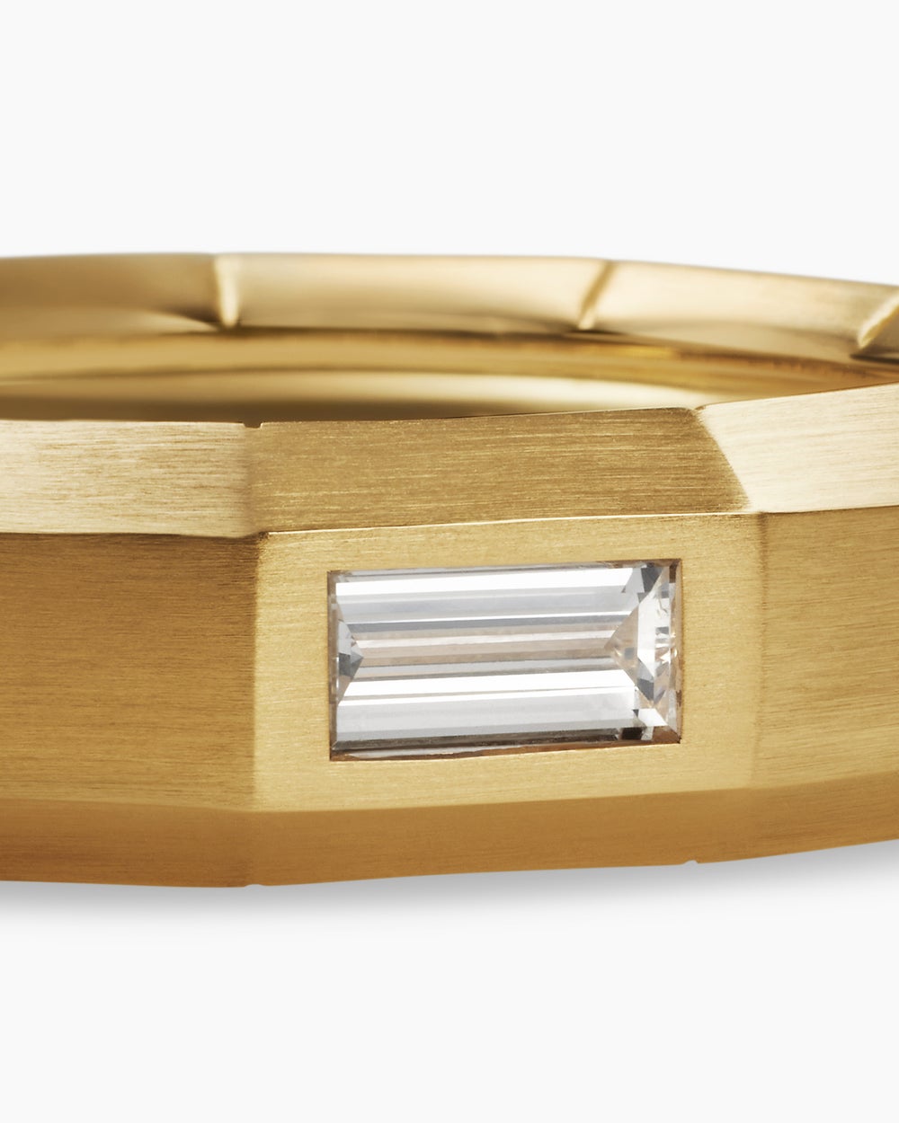 Mens Faceted Band Ring in 18K Yellow Gold with Center Diamond, 6mm