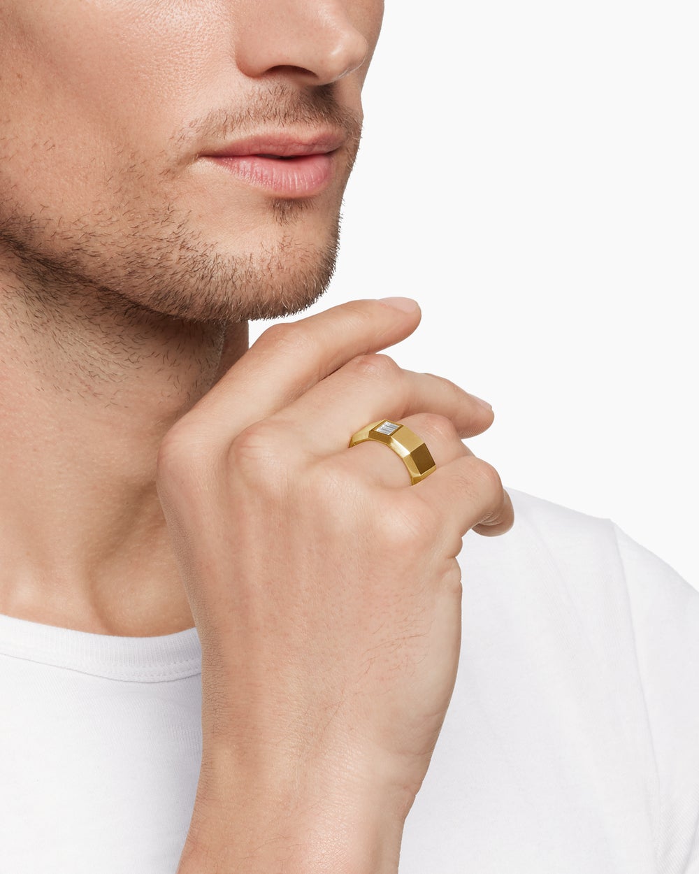 Mens Faceted Band Ring in 18K Yellow Gold with Diamond, 10mm