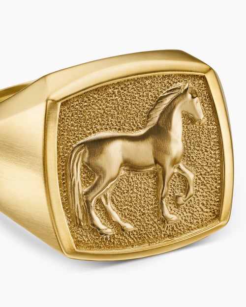 Mens Petrvs® Horse Signet Ring in 18K Yellow Gold, 18.3mm