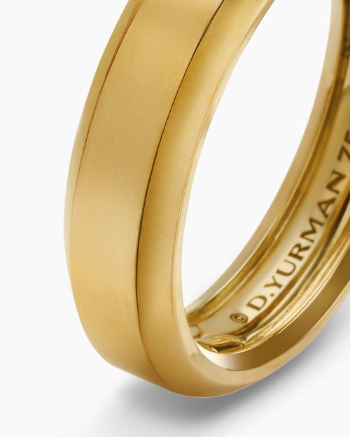 Mens Bevelled Band Ring in 18K Yellow Gold, 6mm