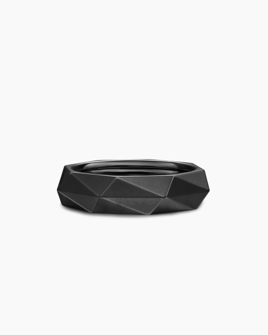 Faceted Band Ring in Black Titanium, 6.2mm