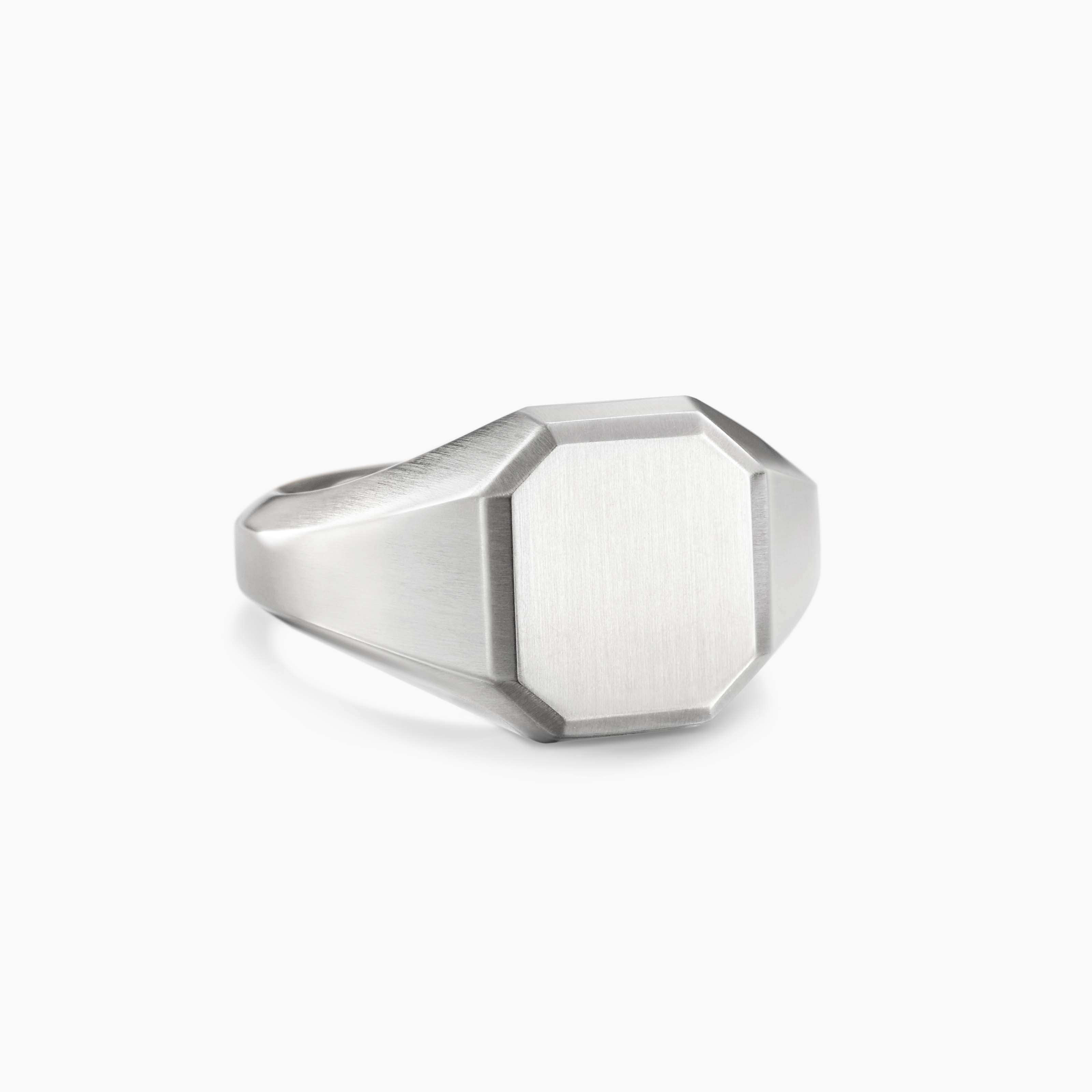 Mens Streamline Signet Ring in Platinum, 14mm