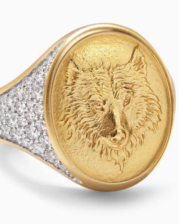 Petrvs® Wolf Signet Ring in 18K Yellow Gold with Diamonds, 21.5mm