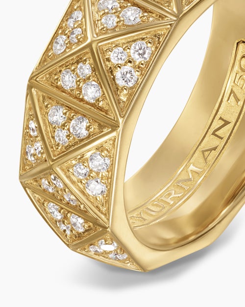 Mens Pyramid Band Ring in 18K Yellow Gold, 8mm