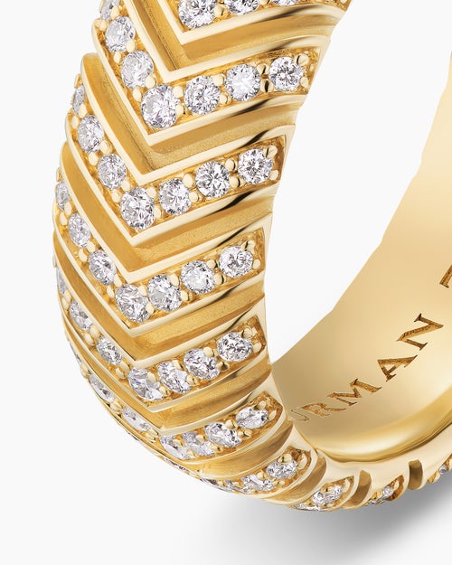 Mens Chevron Band Ring in 18K Yellow Gold, 8mm