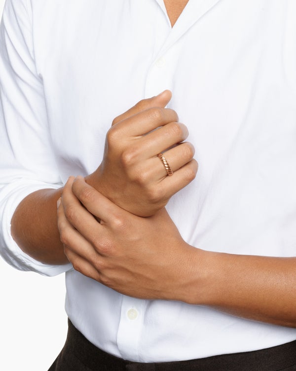 Anneau Sculpted Cable Flex en or rose 18 carats avec diamants, 5 mm