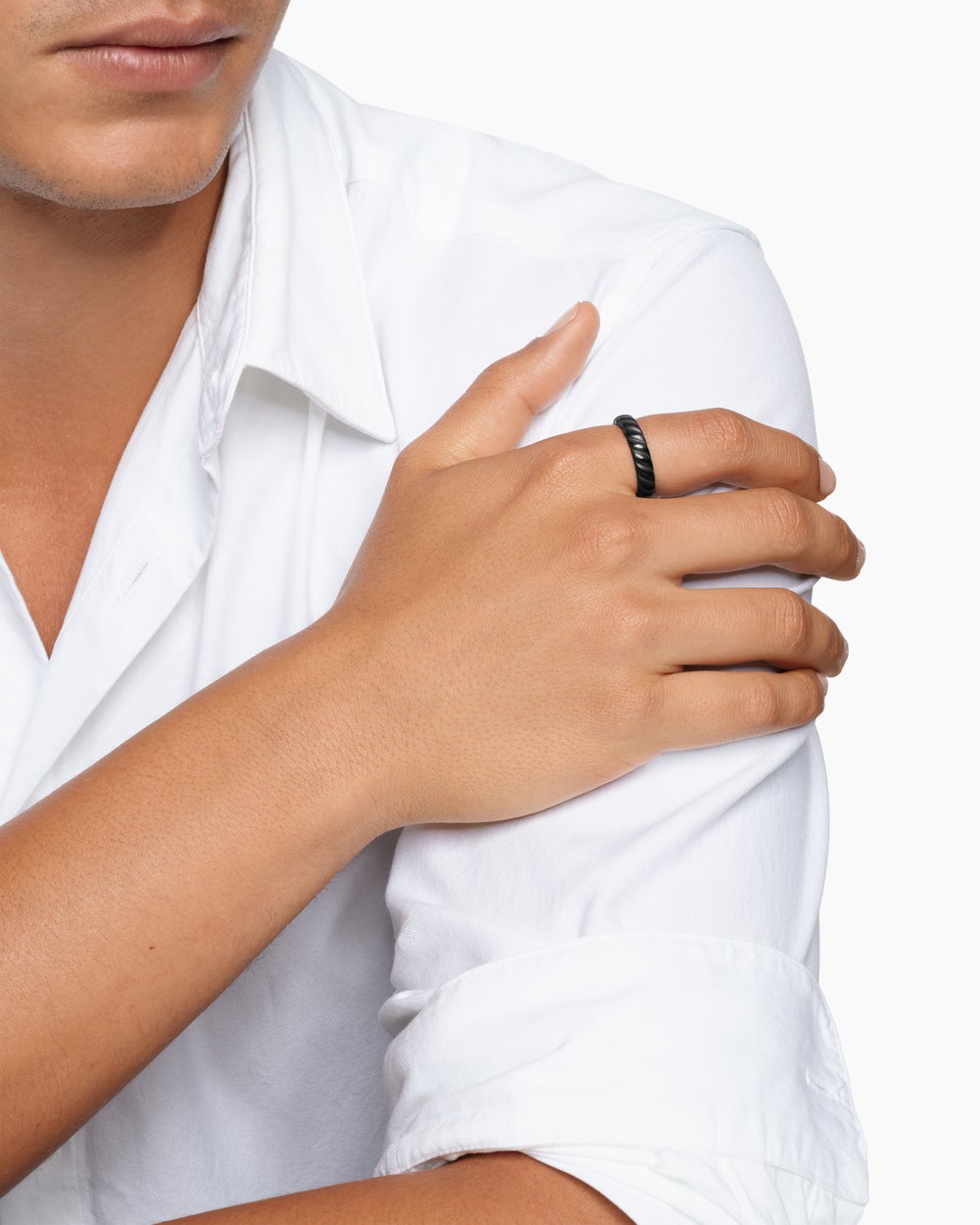 Mens Sculpted Cable Band Ring in Black Titanium, 5mm