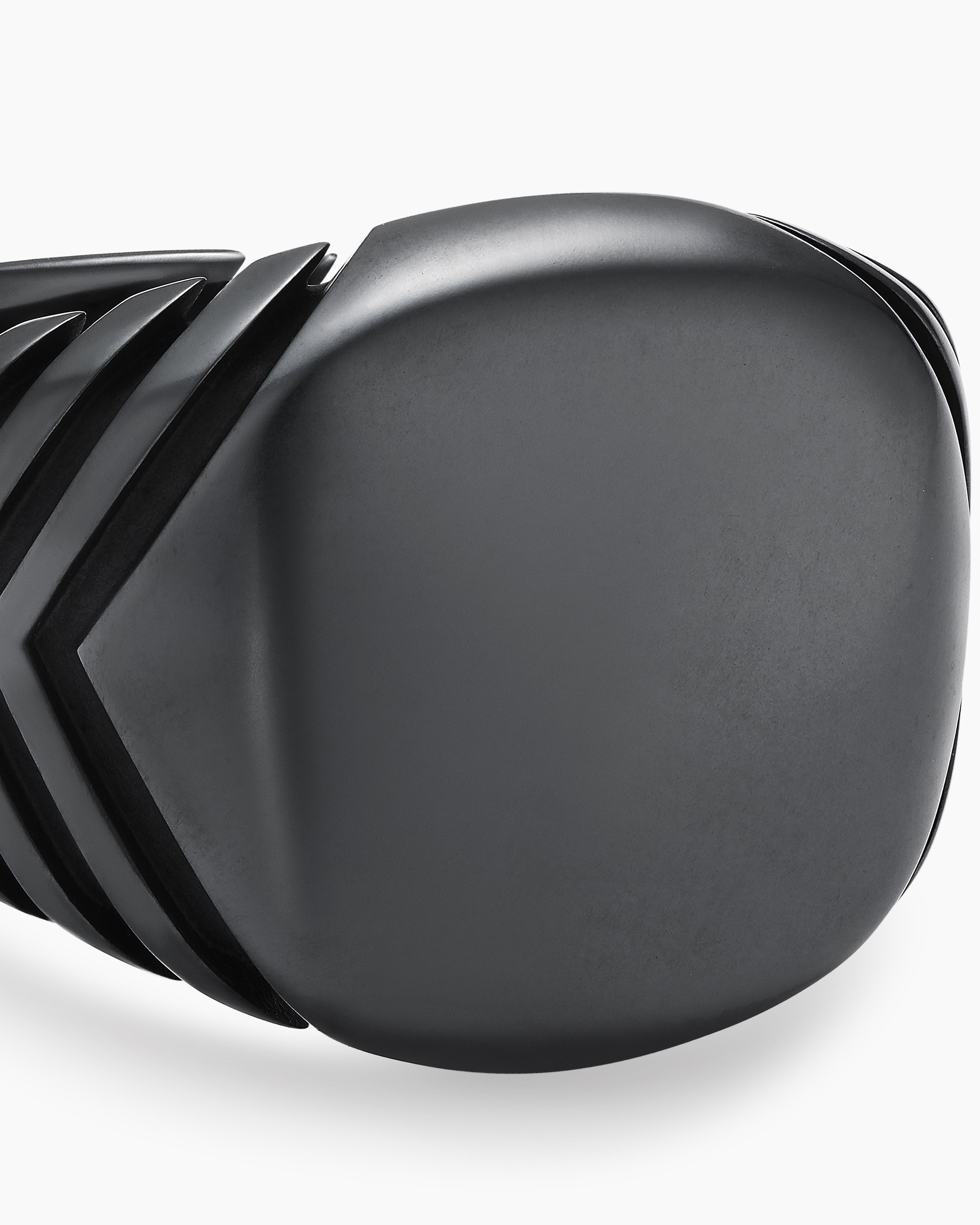 Chevron Signet Ring Black Titanium, 18mm