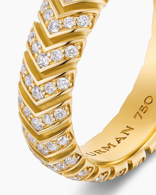 Mens Chevron Band Ring in 18K Yellow Gold, 6mm