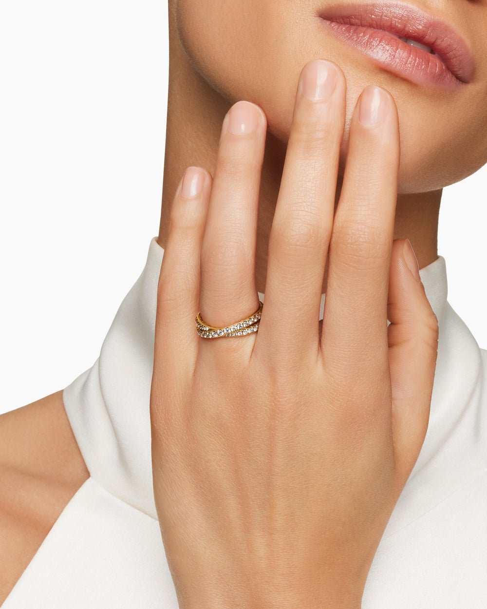 Womens DY Crossover Band Ring in 18K Yellow Gold with Diamonds, 5.2mm