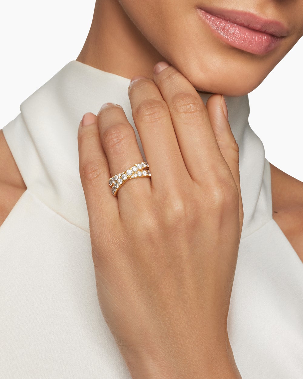 Womens DY Crossover Band Ring in 18K Yellow Gold with Diamonds, 8mm