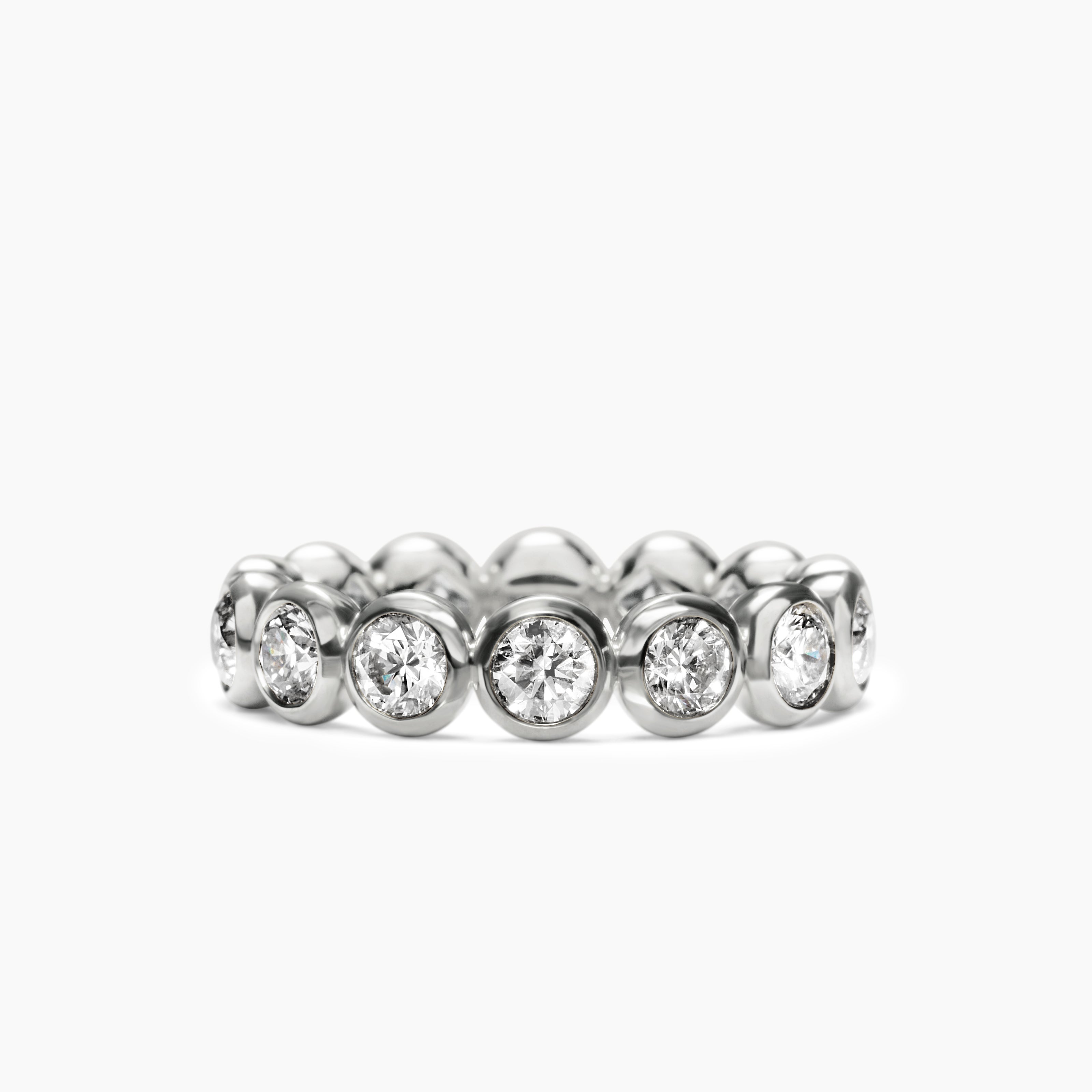 Womens DY Infinity Band Ring in Platinum with Round Diamonds, 4.8mm