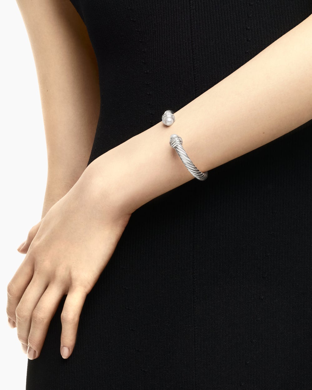 Womens Classic Cable Bracelet in Sterling Silver with Diamonds, 7mm