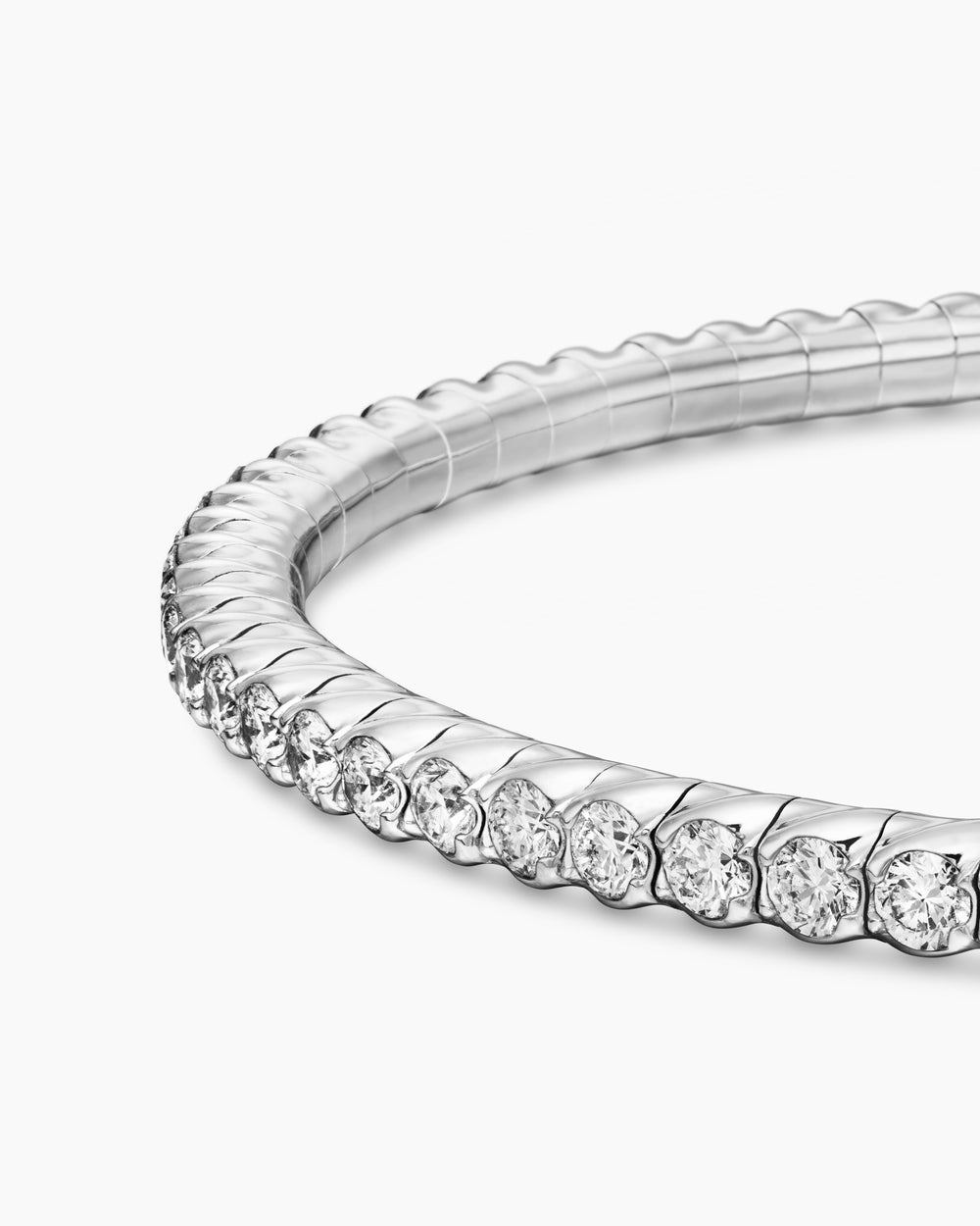 Womens Pavé Stretch Bracelet in 18K White Gold, 3mm