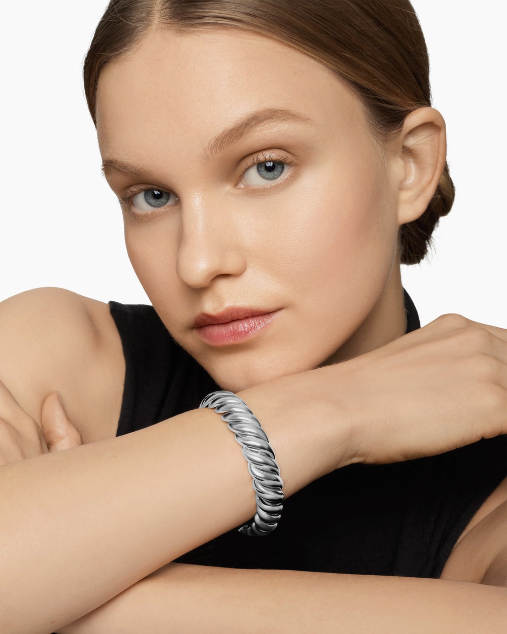 Womens Sculpted Cable Bracelet in Sterling Silver, 14mm