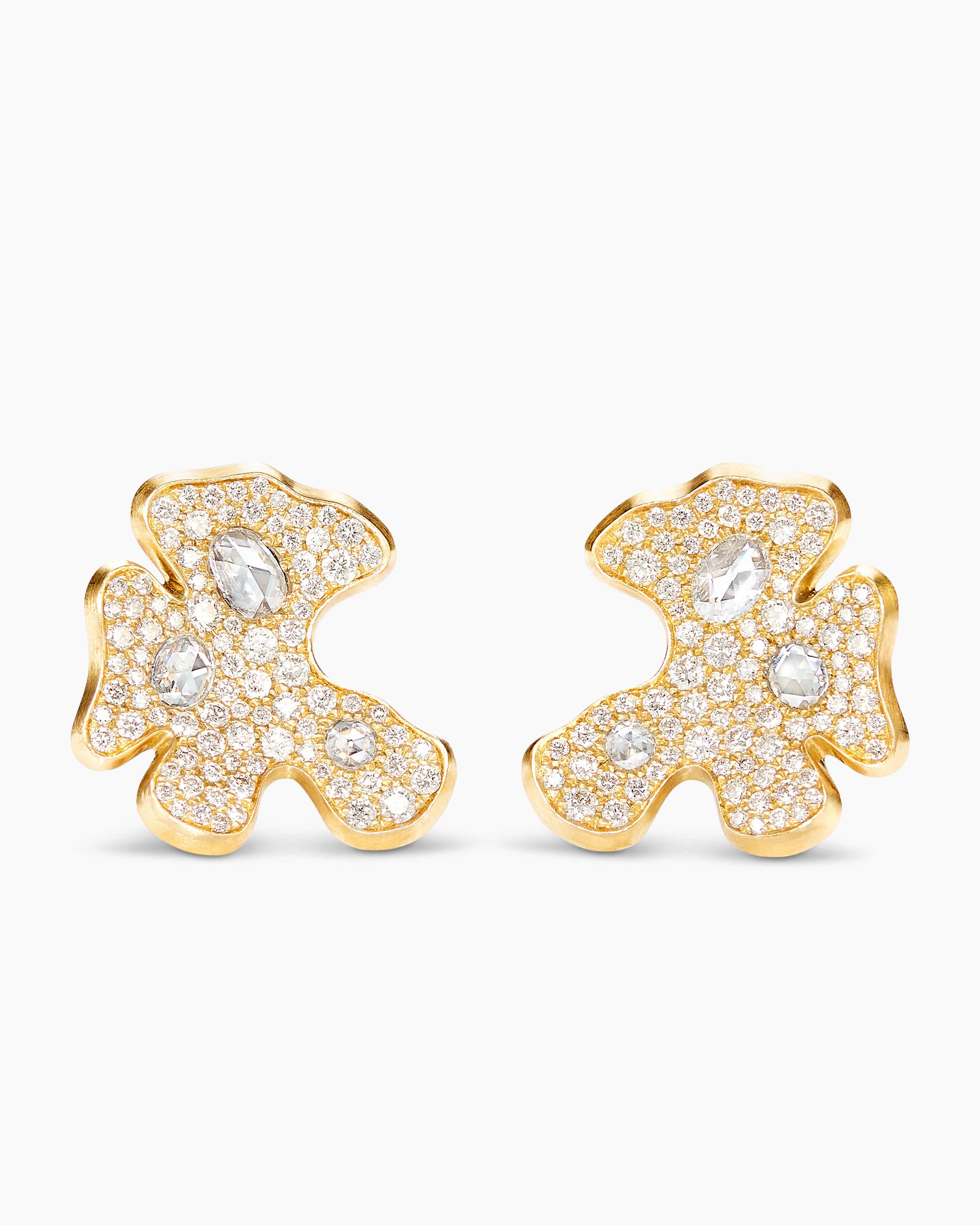Womens Petals Stud Earrings in Yellow Gold with Diamonds