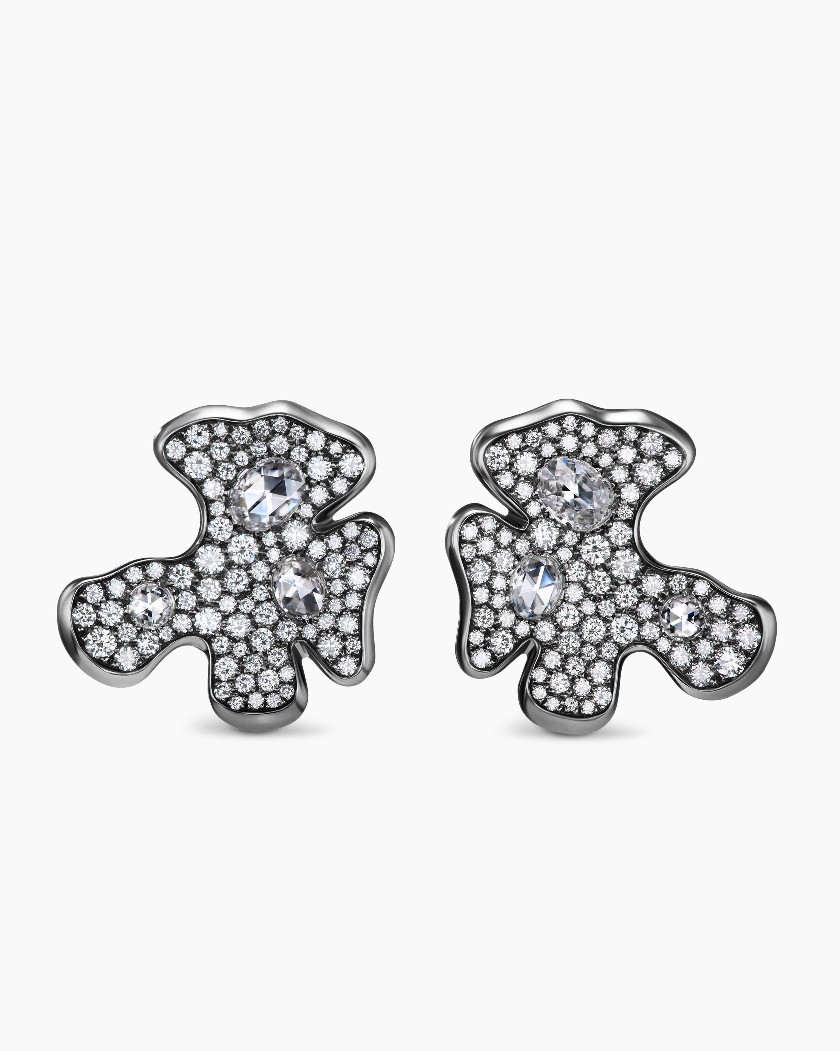 Clous d&rsquo;oreilles Petals en or blanc avec rhodium noir et diamants femme 