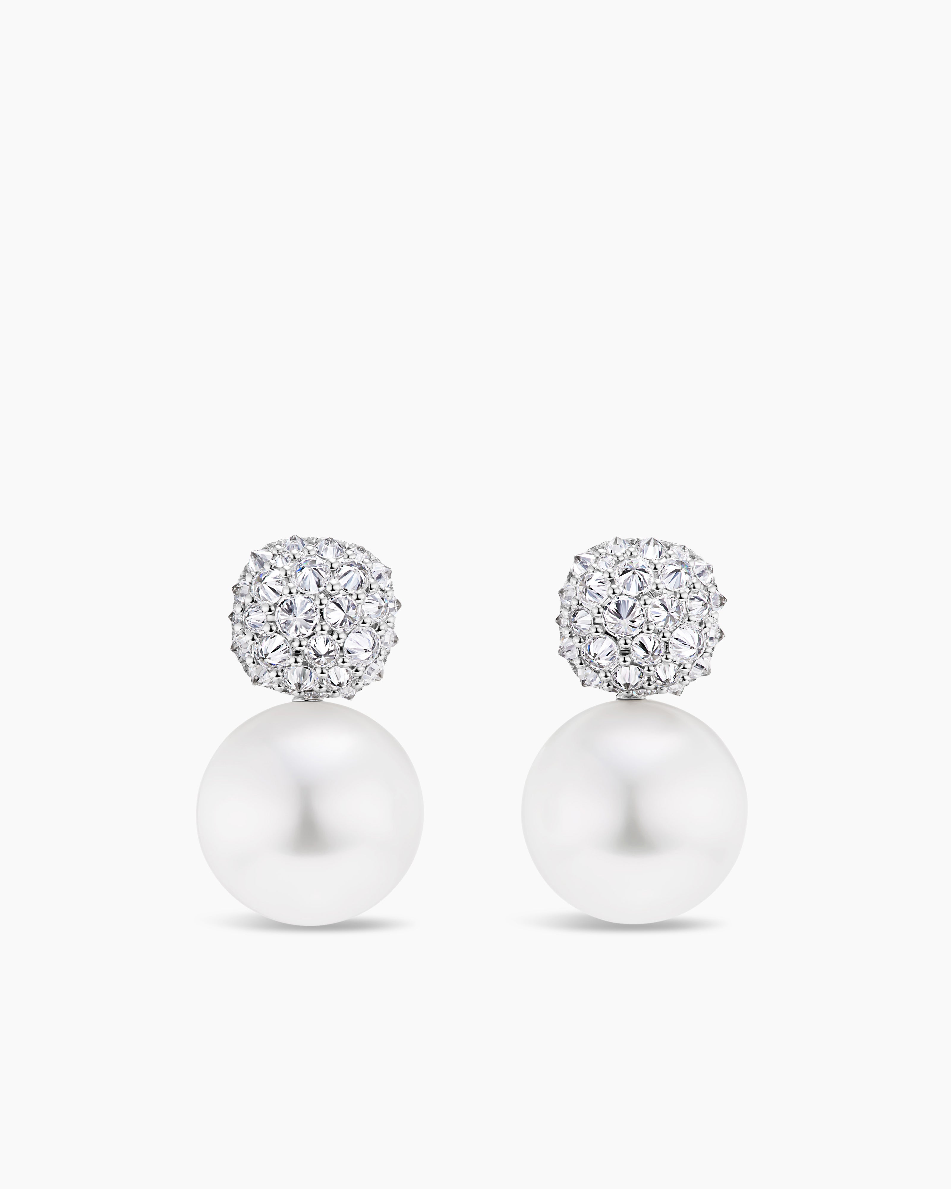 Boucles d&rsquo;oreilles Reverse Set Perle blanche des mers du sud DY Lumina en or blanc avec diamants femme 