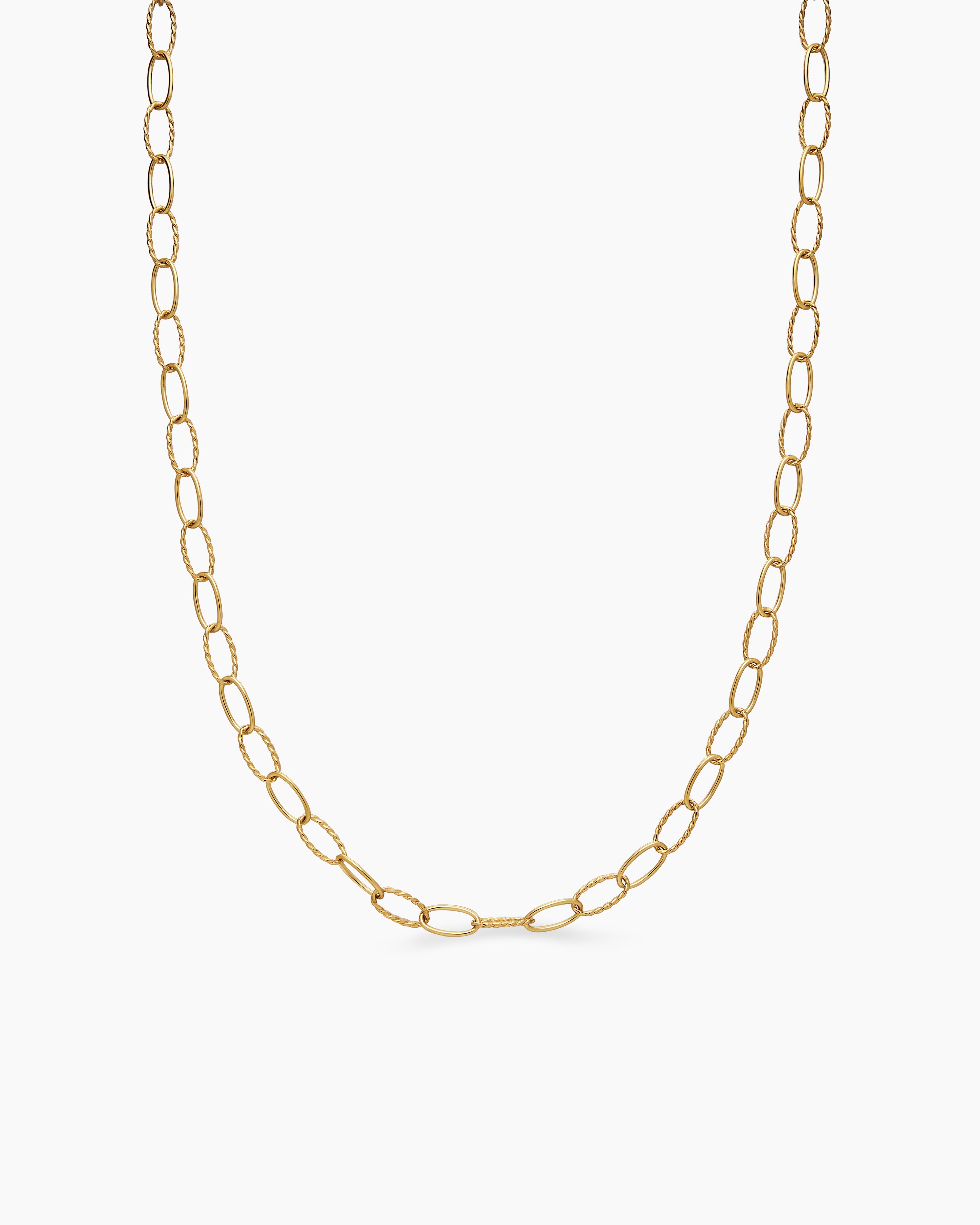 Womens Elongated Oval Link Necklace in 18K Yellow Gold, 6mm