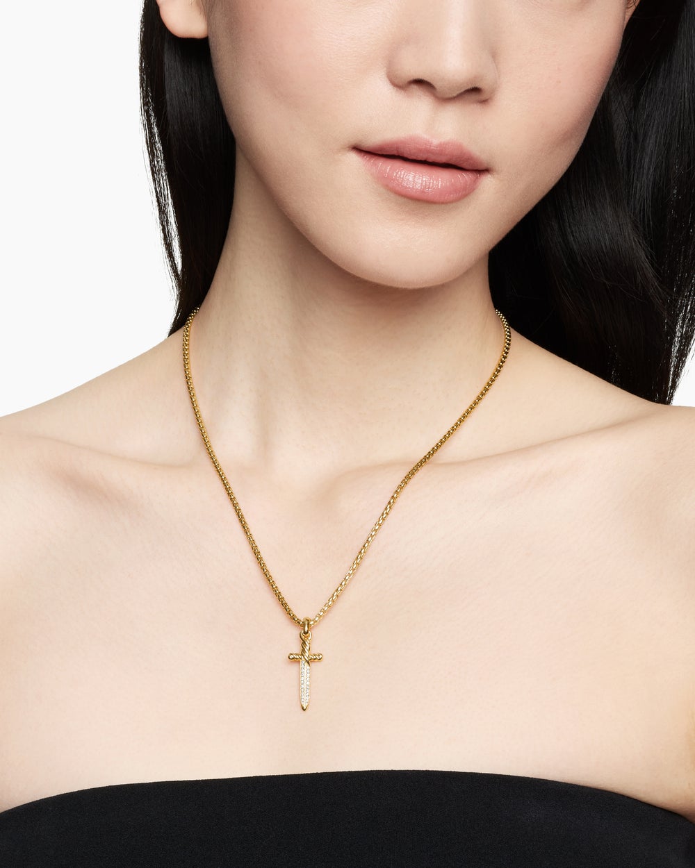 Womens Petrvs® Dagger Amulet in 18K Yellow Gold with Diamonds, 32mm