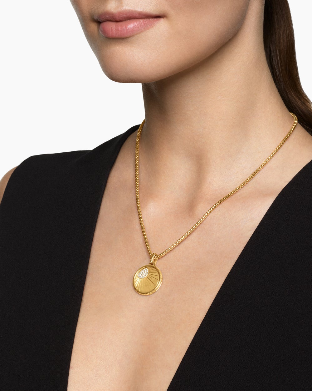 Womens Sun and Moon Duality Pendant in 18K Yellow Gold with Navy Enamel and Diamonds, 22.3mm