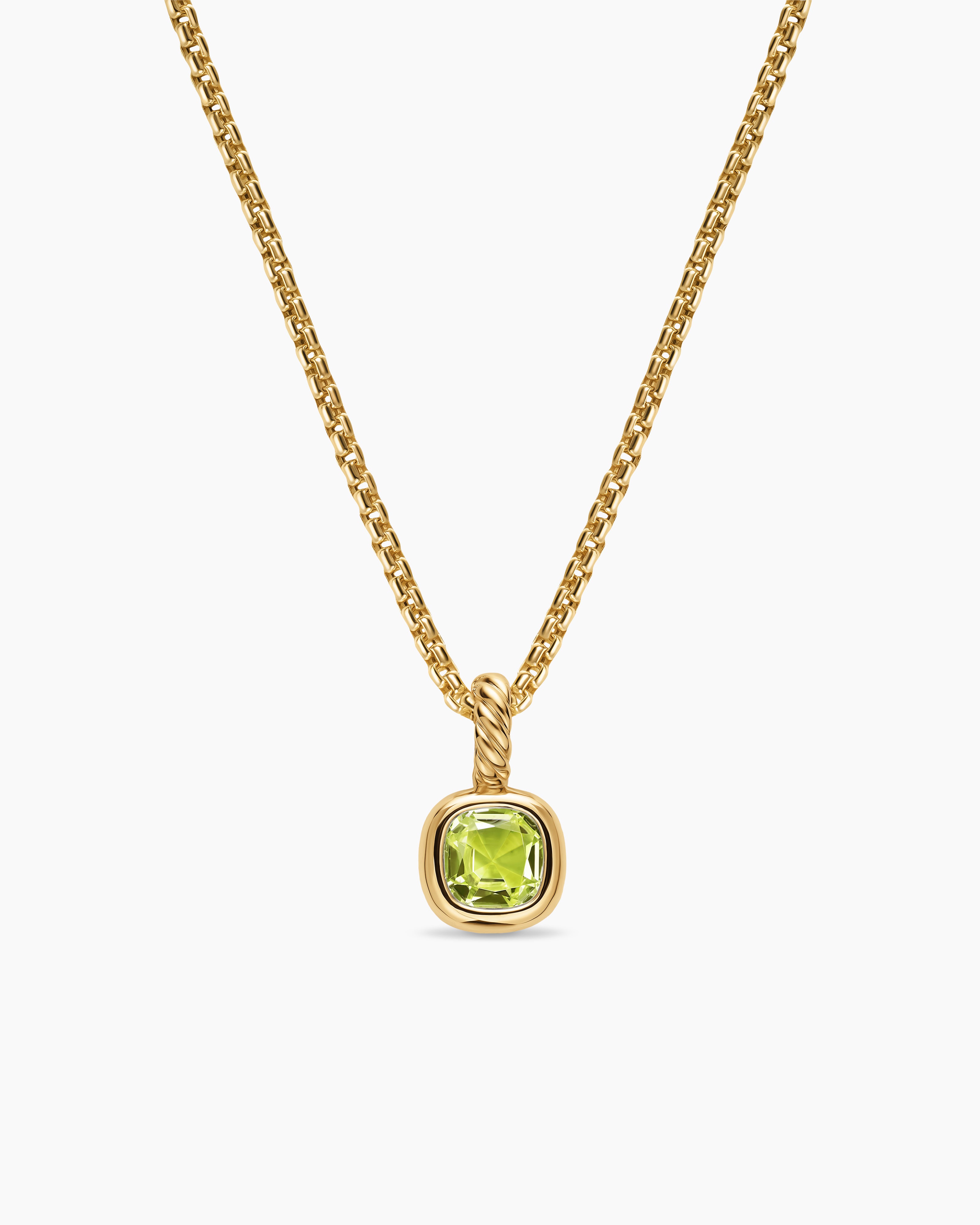 Womens Mini Cushion Cut Amulet in 18K Yellow Gold with Peridot, 5.5mm