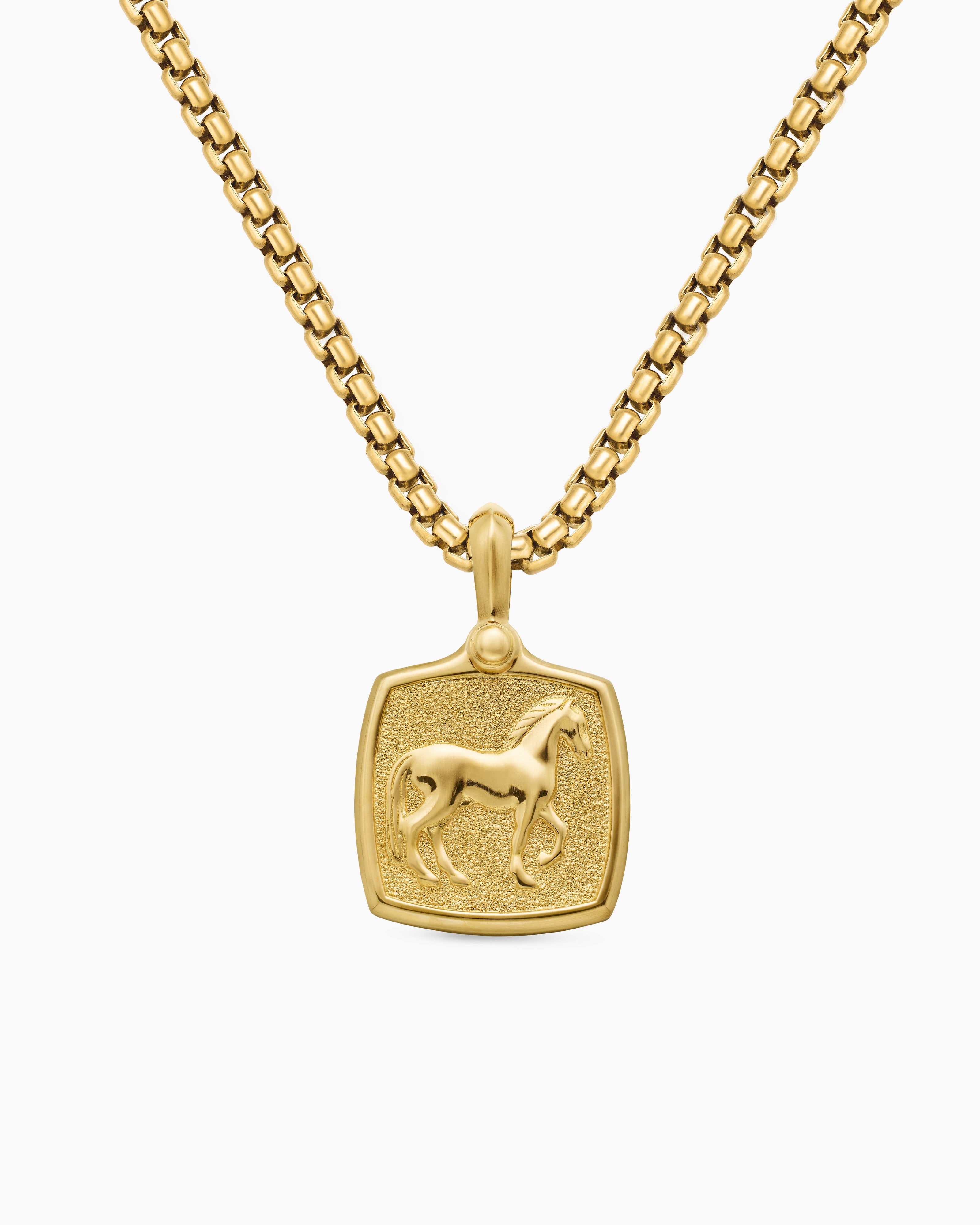 Mens Petrvs&reg; Horse Amulet in 18K Yellow Gold, 19mm