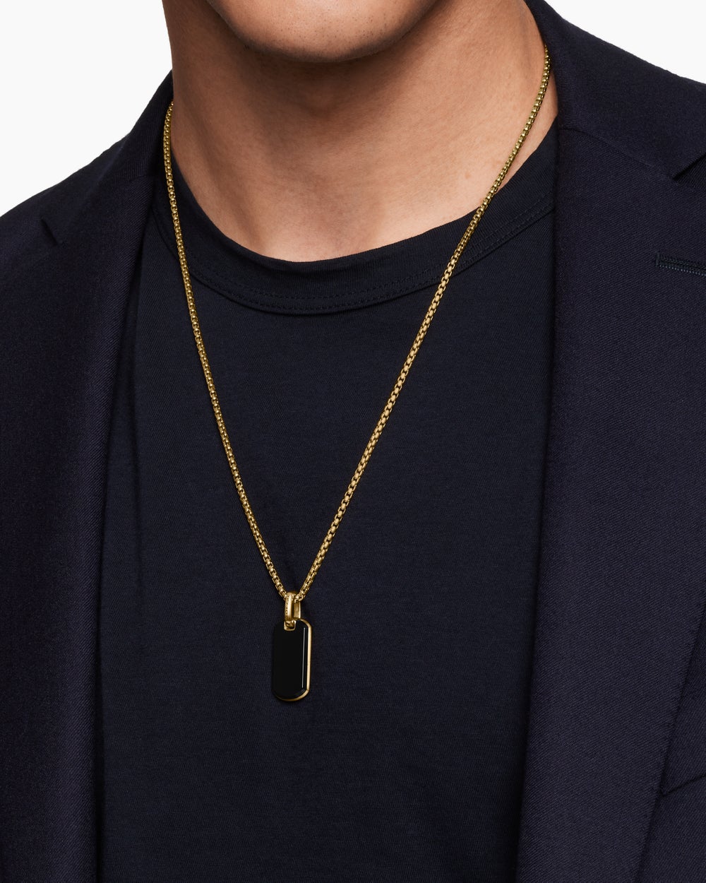 Mens Chevron Tag in 18K Yellow Gold with Black Onyx, 27mm