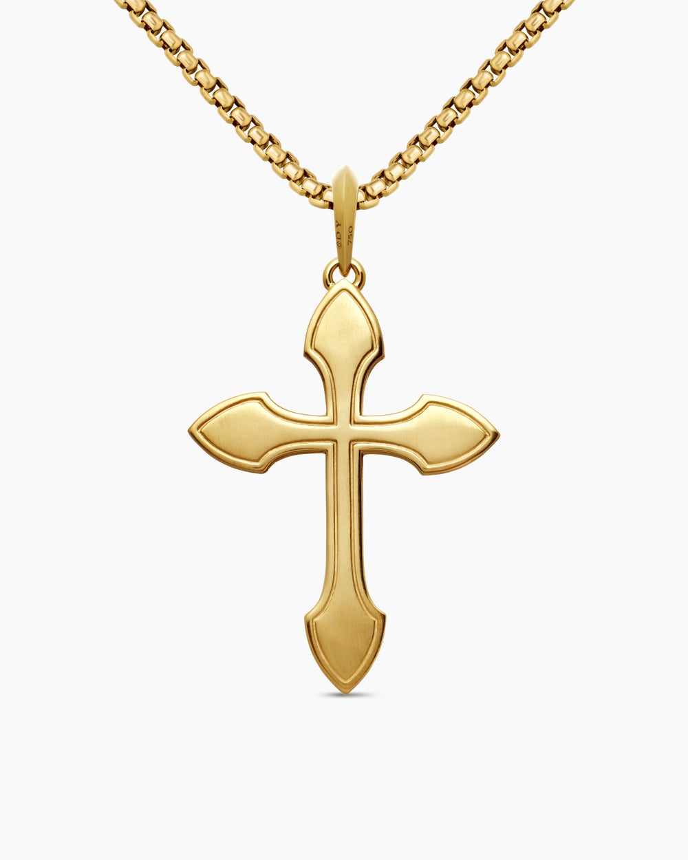 Amulette croix Gothic en or jaune 18 carats avec diamants et émeraudes, 36,5 mm