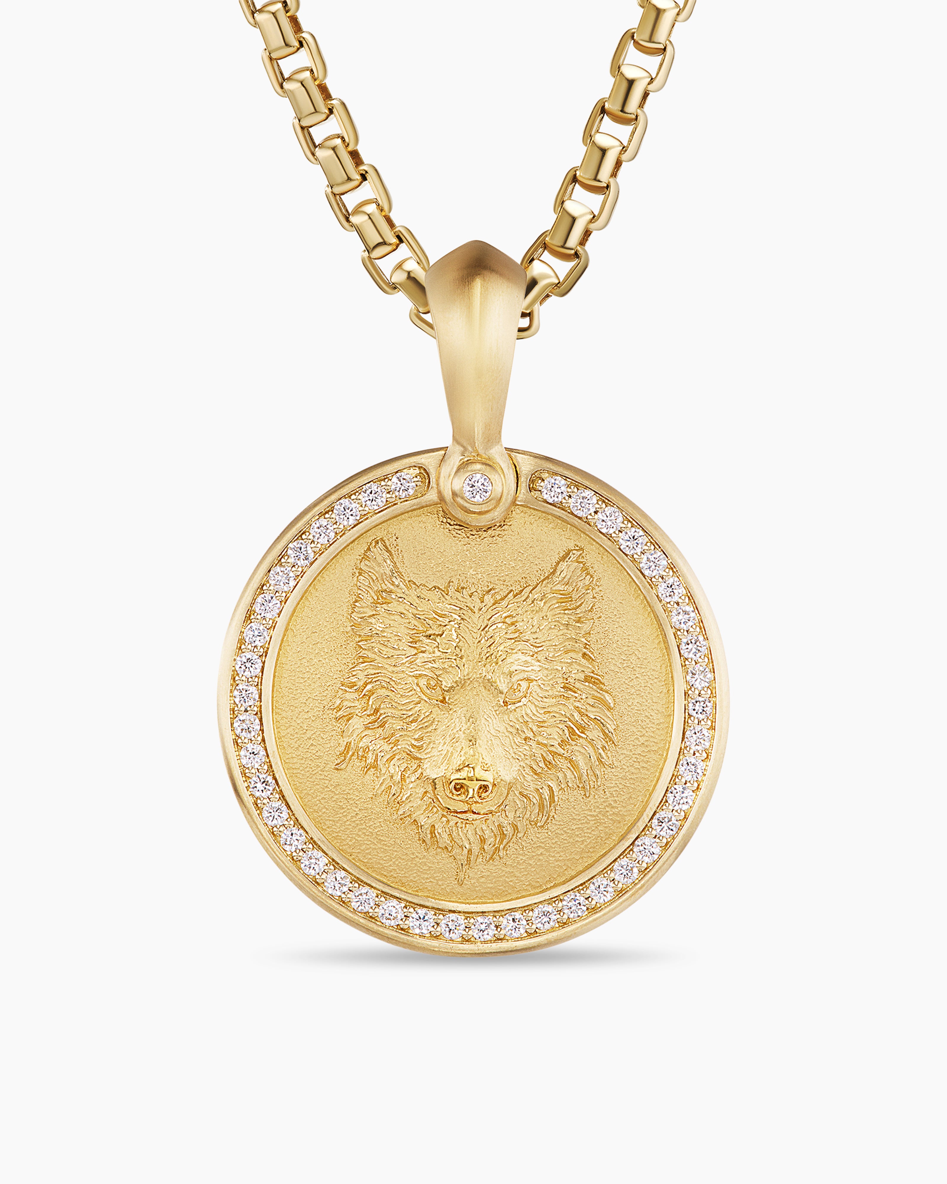 Mens Petrvs&reg; Wolf Amulet in 18ct Yellow Gold with Diamonds, 21mm