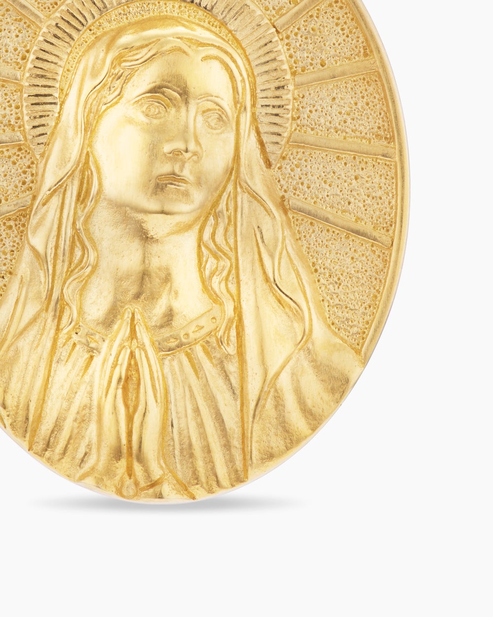 Mens Mary Amulet in 18K Yellow Gold, 20mm
