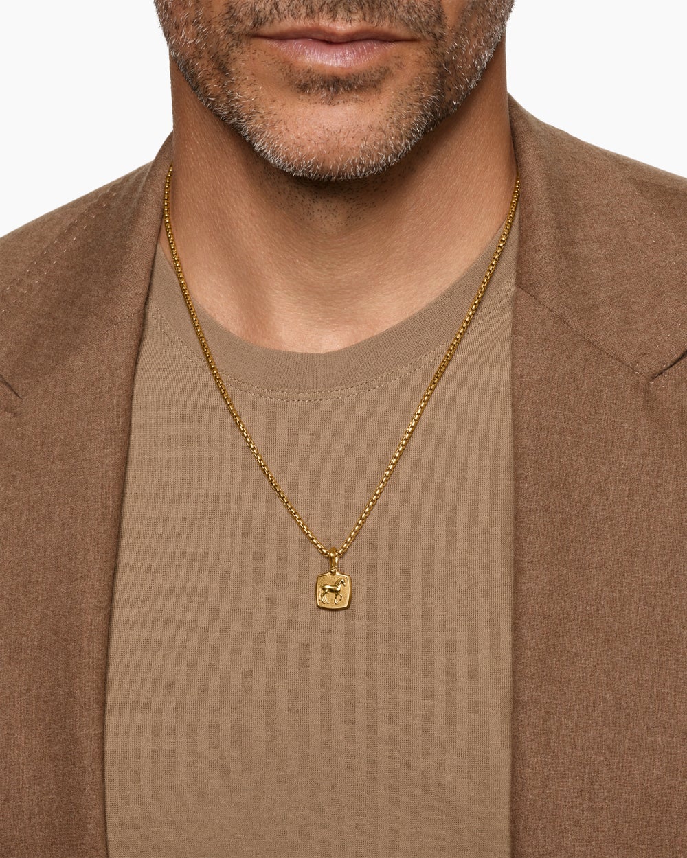 Mens Petrvs® Horse Amulet in 18K Yellow Gold, 15.8mm
