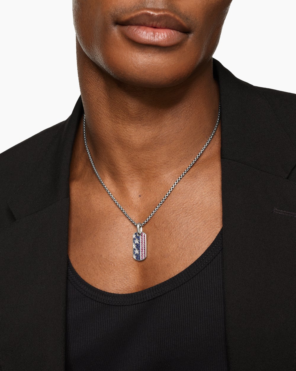 Médaille drapeau américain Chevron en argent sterling avec saphirs, diamants et rubis, 27 mm hommes