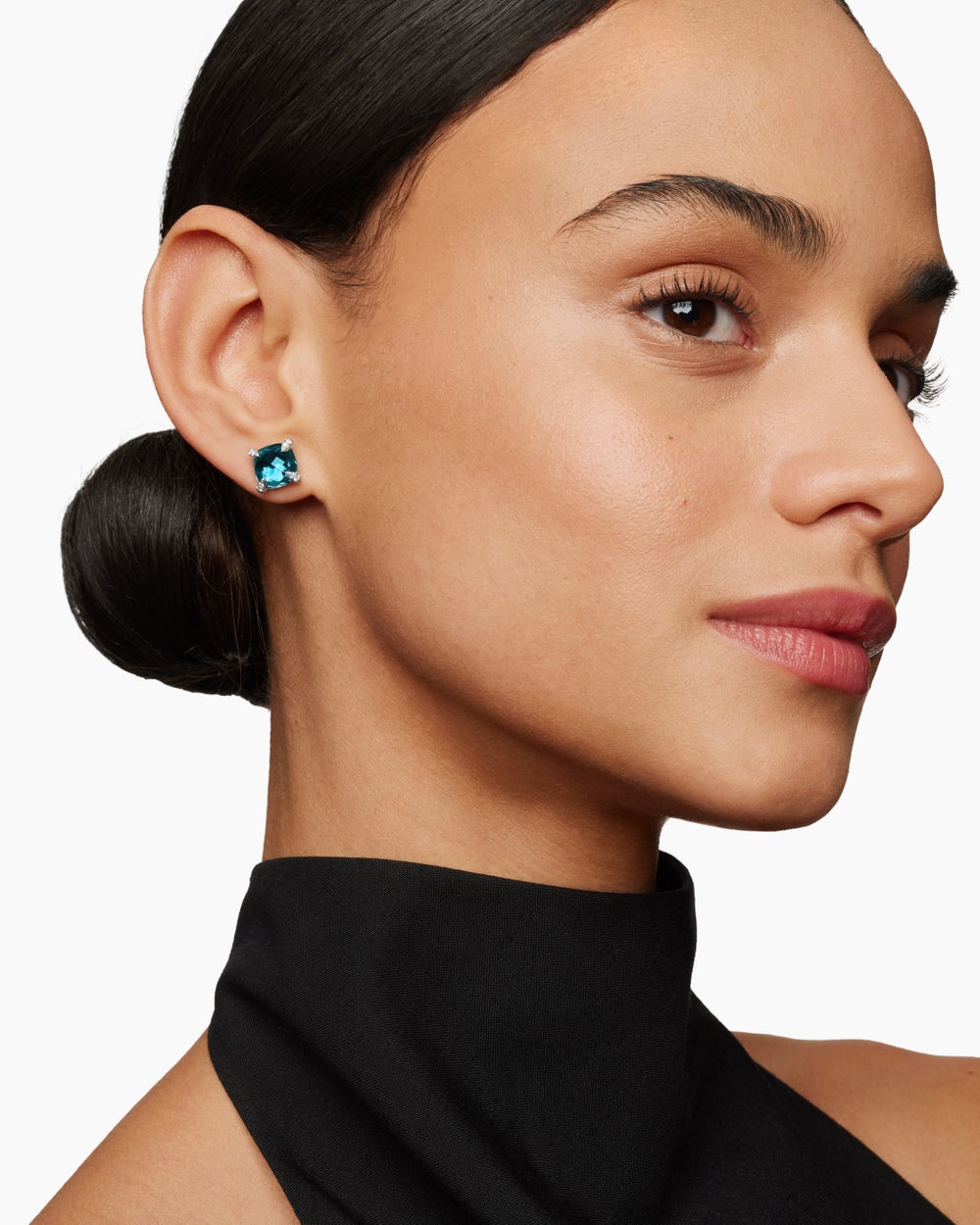 Clous d’oreilles Chatelaine® en argent massif avec topaze bleu Hampton et diamants, 9 mm femme