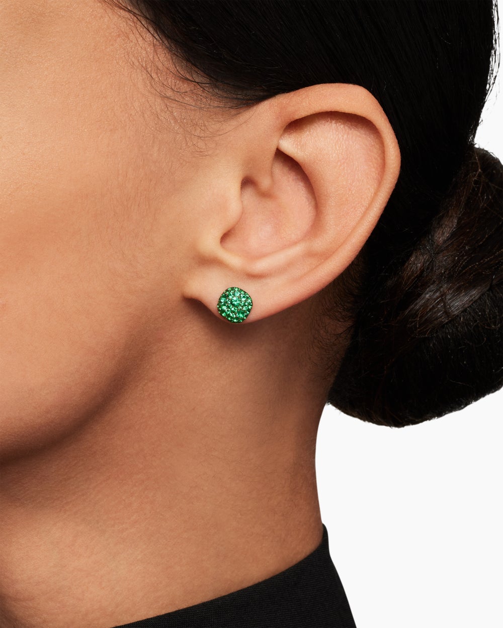 Womens Cushion Stud Earrings in 18K White Gold with Pavé Emeralds, 8mm