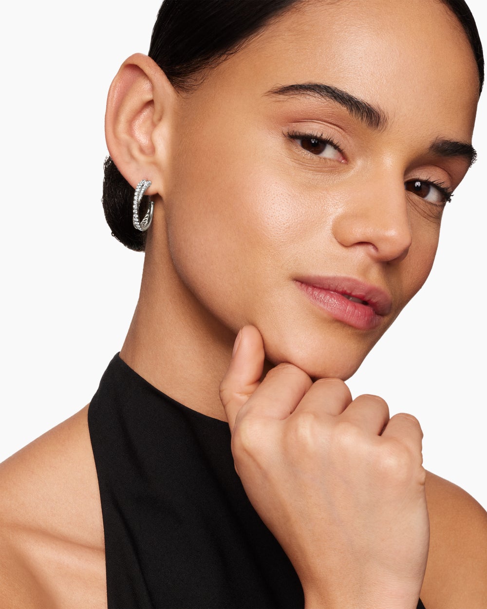 Womens Pavé Crossover Hoop Earrings in 18K White Gold with Diamonds, 24mm