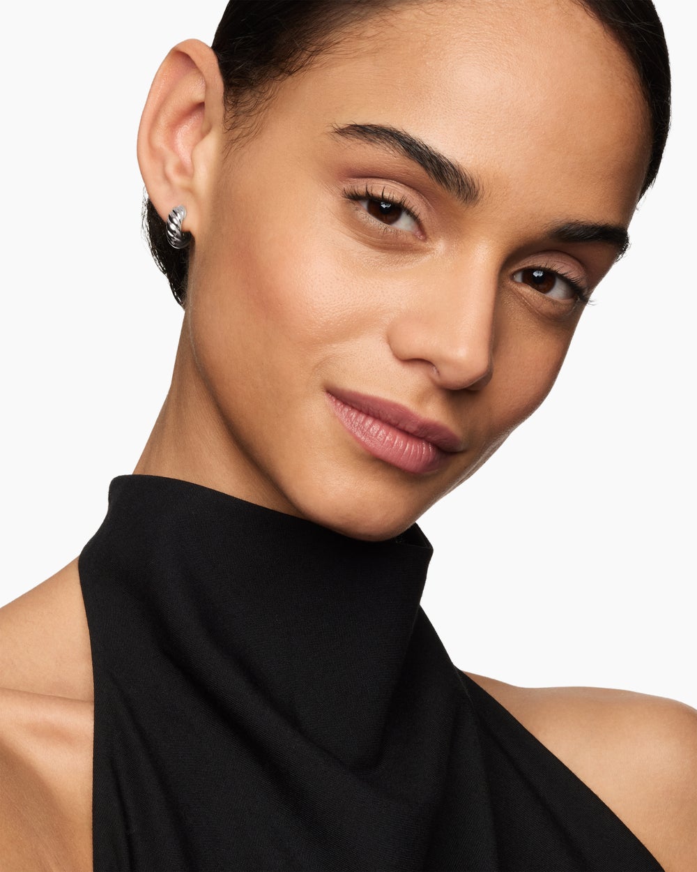 Womens Sculpted Cable Hoop Earrings in Sterling Silver, 14.4mm