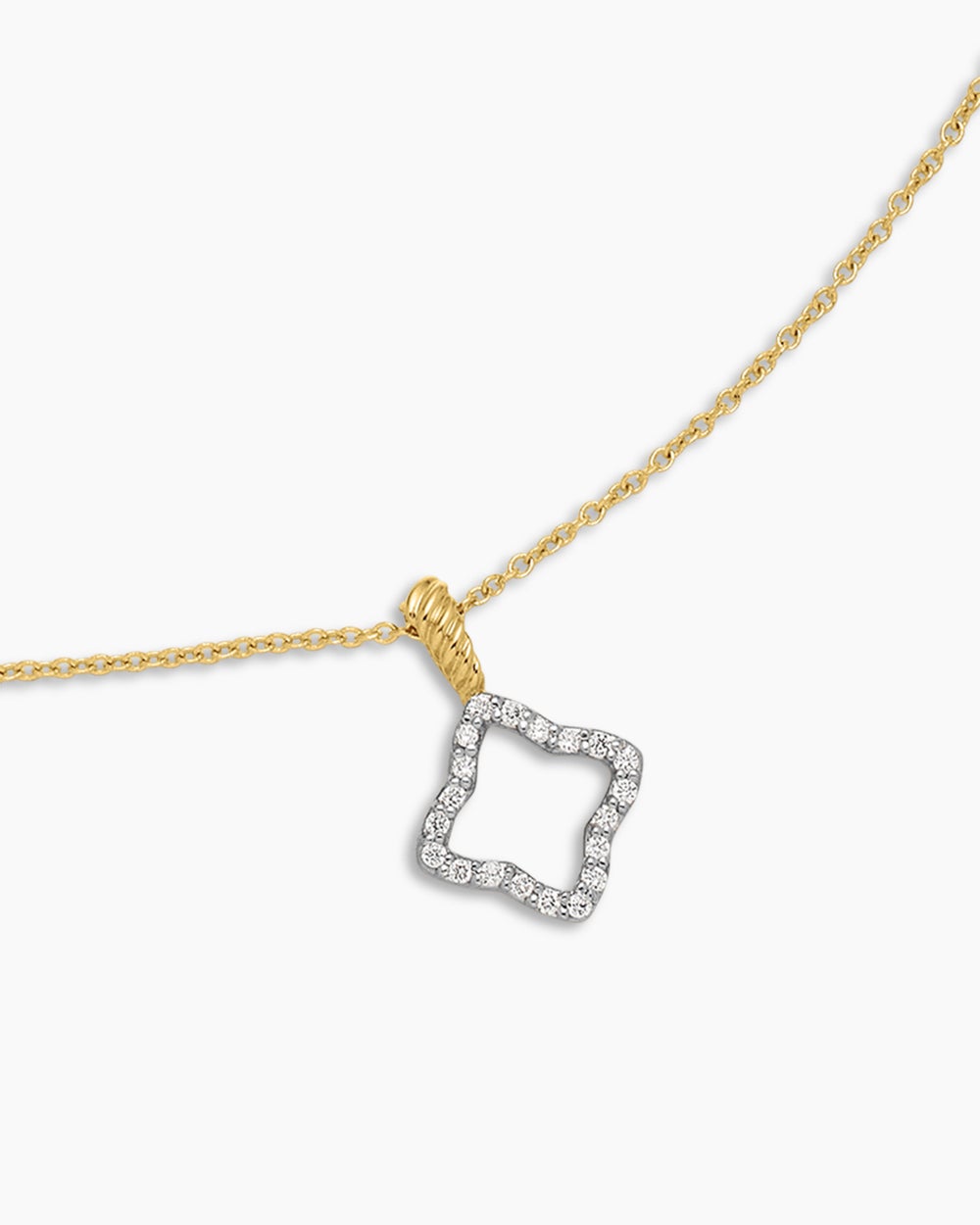 Womens Cable Collectibles Quatrefoil Necklace in 18K Yellow Gold with Diamonds, 17.5mm
