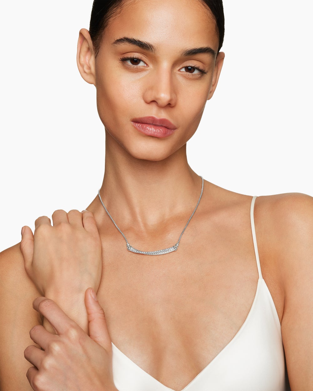 Collier à barre Crossover en argent sterling avec diamants femmes