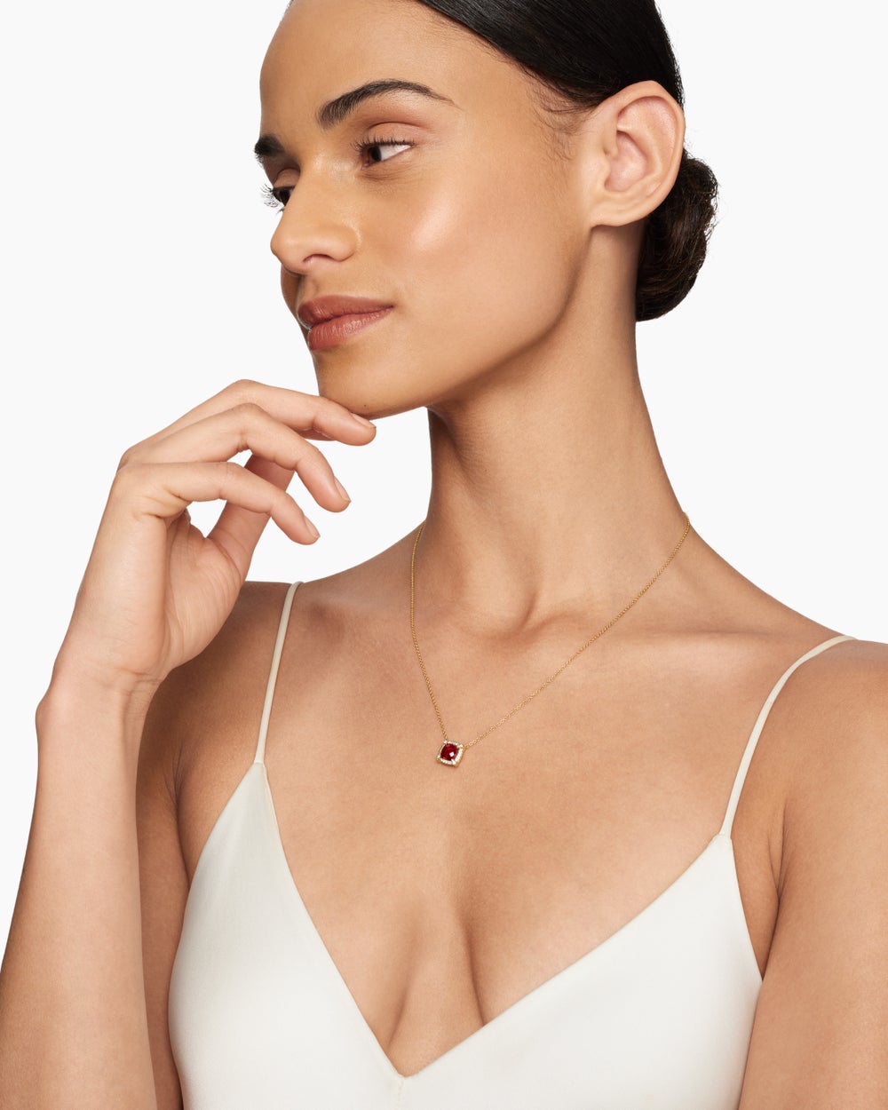 Womens Petite Chatelaine® Pavé Bezel Pendant Necklace in 18K Yellow Gold with Garnet and Diamonds, 7mm