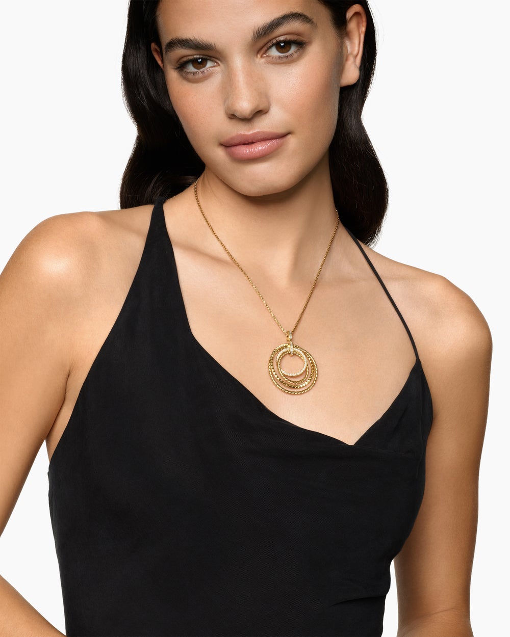 Womens Crossover Trio Pendant Necklace in 18K Yellow Gold with Diamonds, 39.5mm