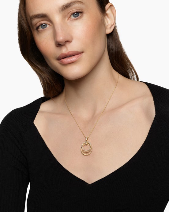 Collier pendentif Crossover en or jaune 18 carats avec diamants, 24 mm