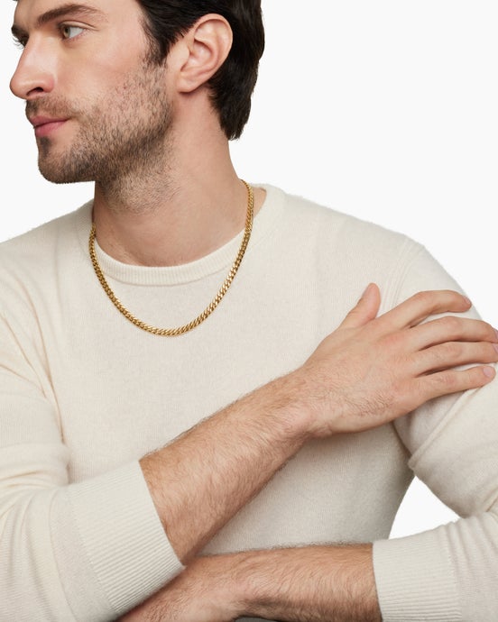 Curb Chain Necklace in 18K Yellow Gold
