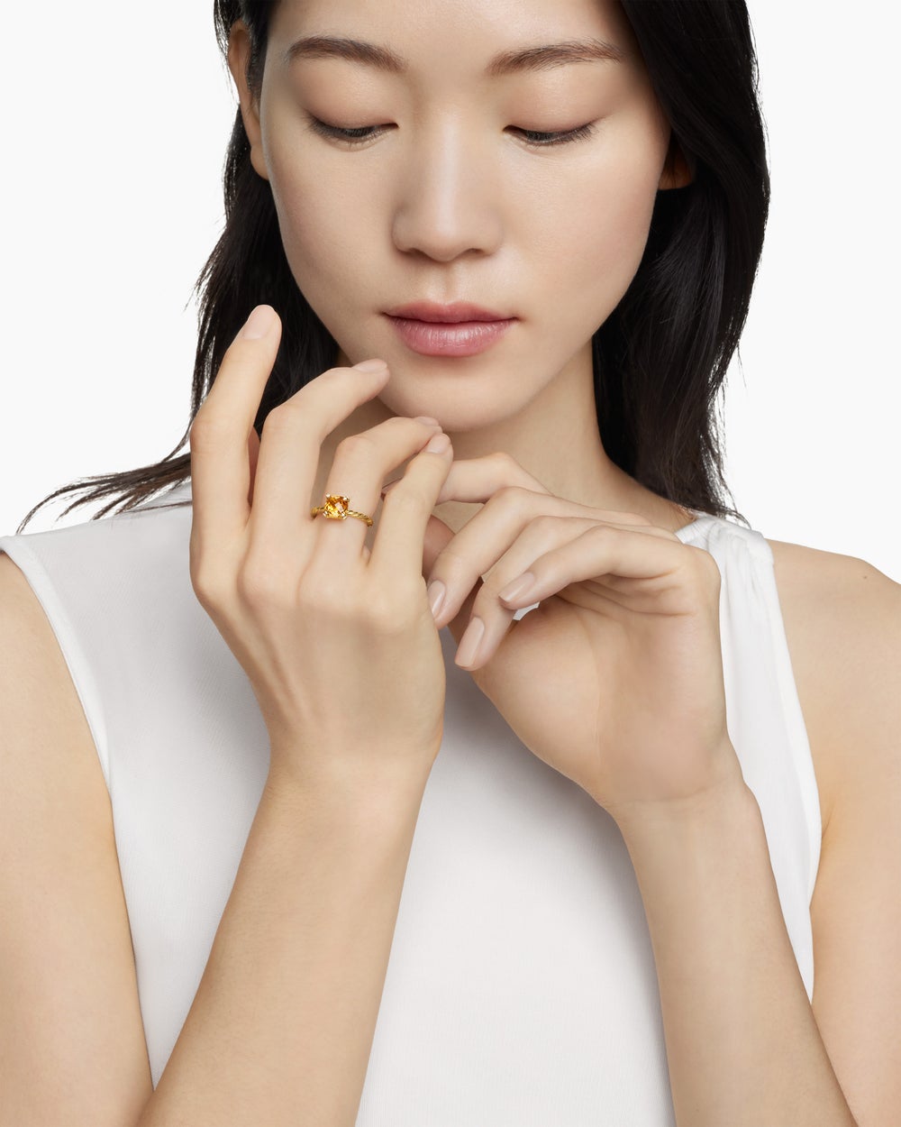 Womens Chatelaine Ring in 18K Yellow Gold with Diamonds, 7mm