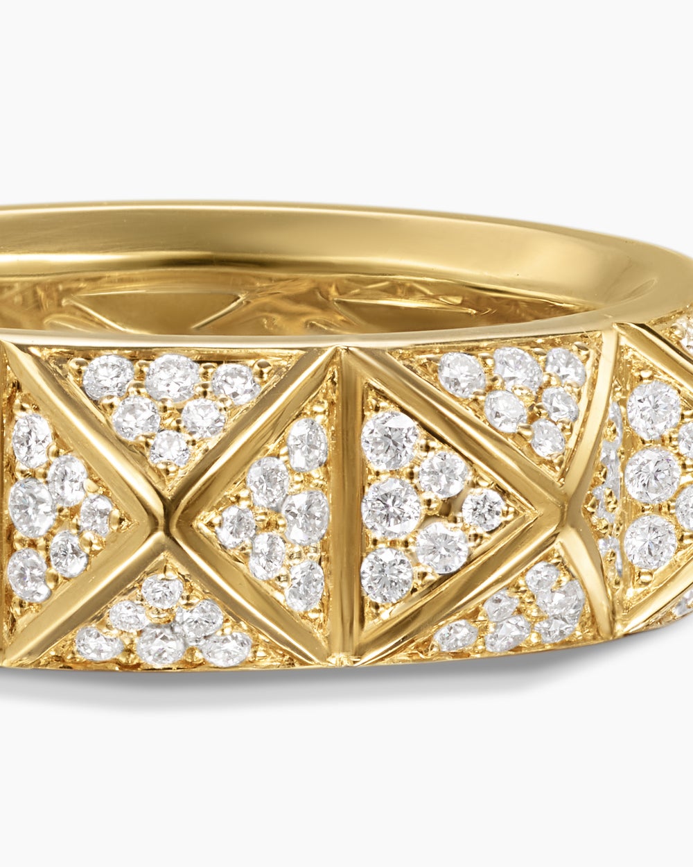 Womens Pyramid Band Ring in 18K Yellow Gold with Diamonds, 6.5mm