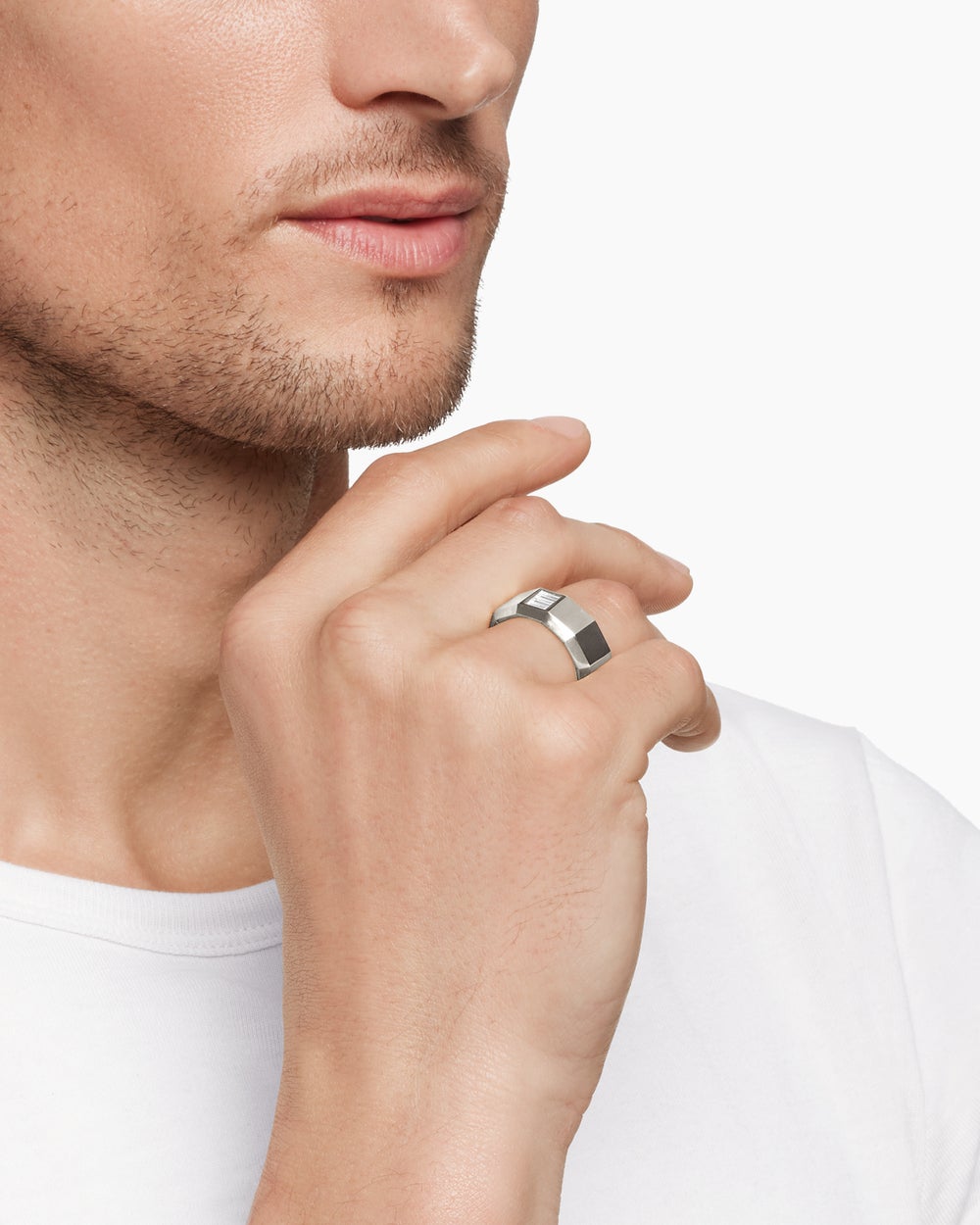 Mens Faceted Band Ring in 18K White Gold with Center Diamond, 10mm