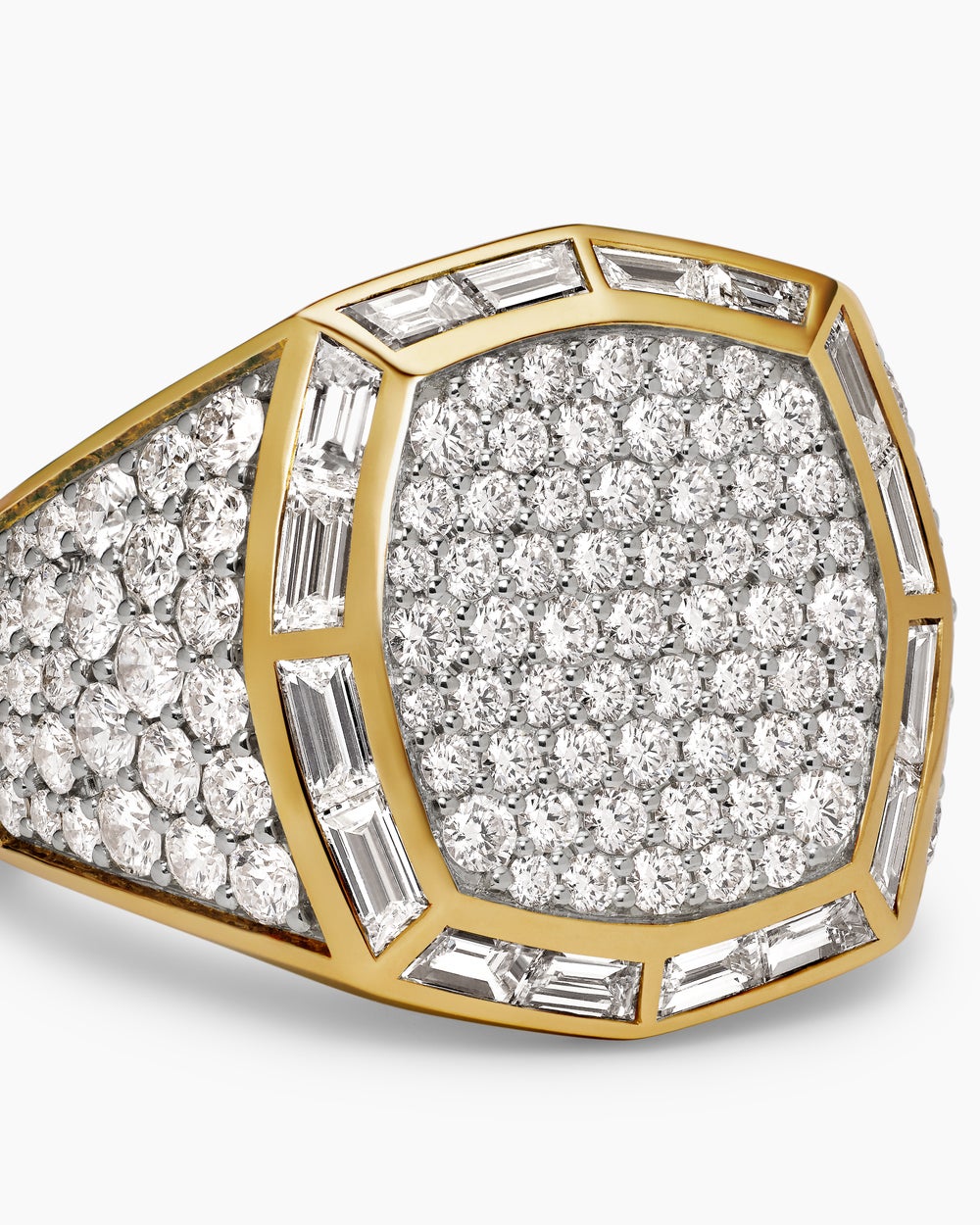 Mens Streamline Signet Ring in 18K Yellow Gold, 25mm