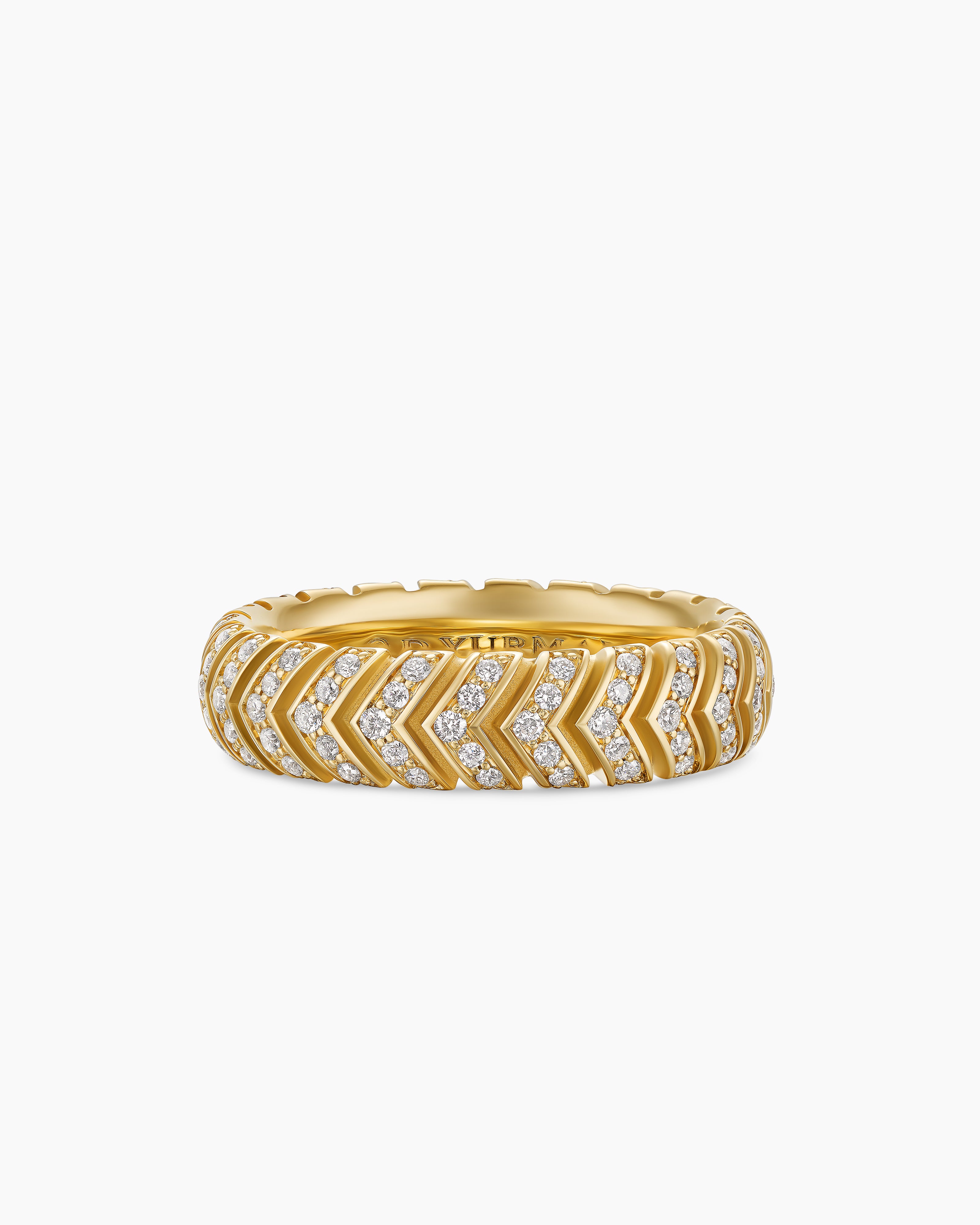 Mens Chevron Band Ring in 18K Yellow Gold, 6mm
