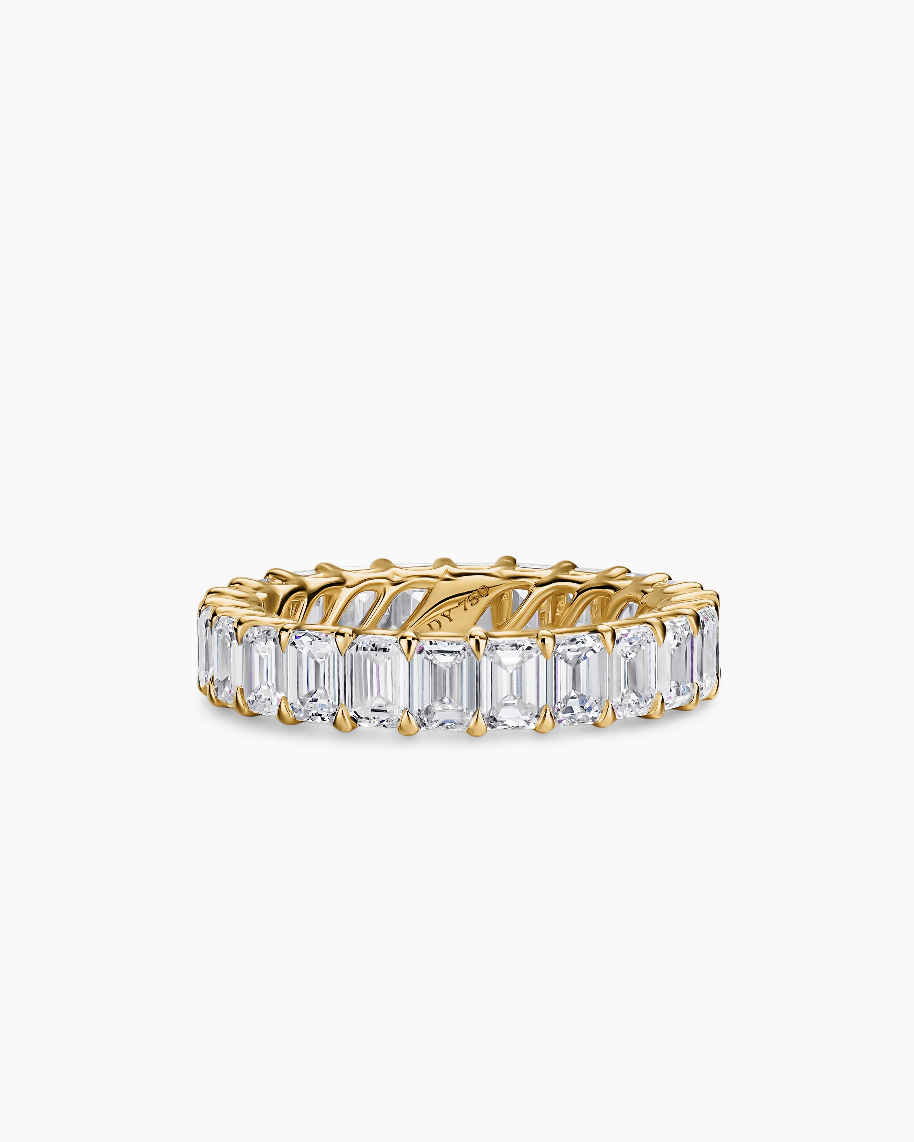 Womens Emerald Cut Band Ring in 18K Yellow Gold with Diamonds, 4.2mm